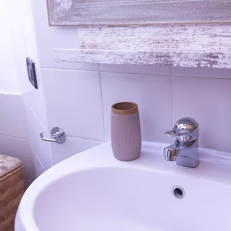 Casa Graziella Piccolo Pied à Terre Nel Castello Di D'assisi *