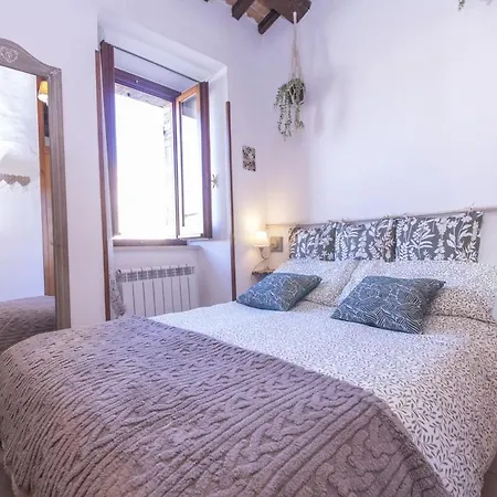 Διαμέρισμα Casa Graziella Piccolo Pied A Terre Nel Castello Di D'assisi Palazzo (Umbria)