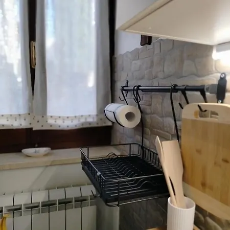 Casa Graziella Piccolo Pied A Terre Nel Castello Di D'assisi Διαμέρισμα Palazzo (Umbria)