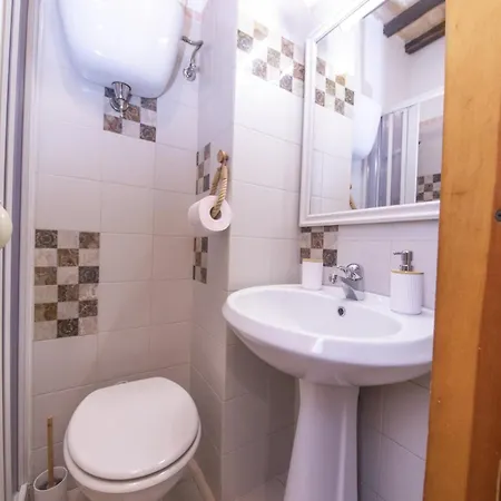 Διαμέρισμα Casa Graziella Piccolo Pied A Terre Nel Castello Di D'assisi Palazzo (Umbria)